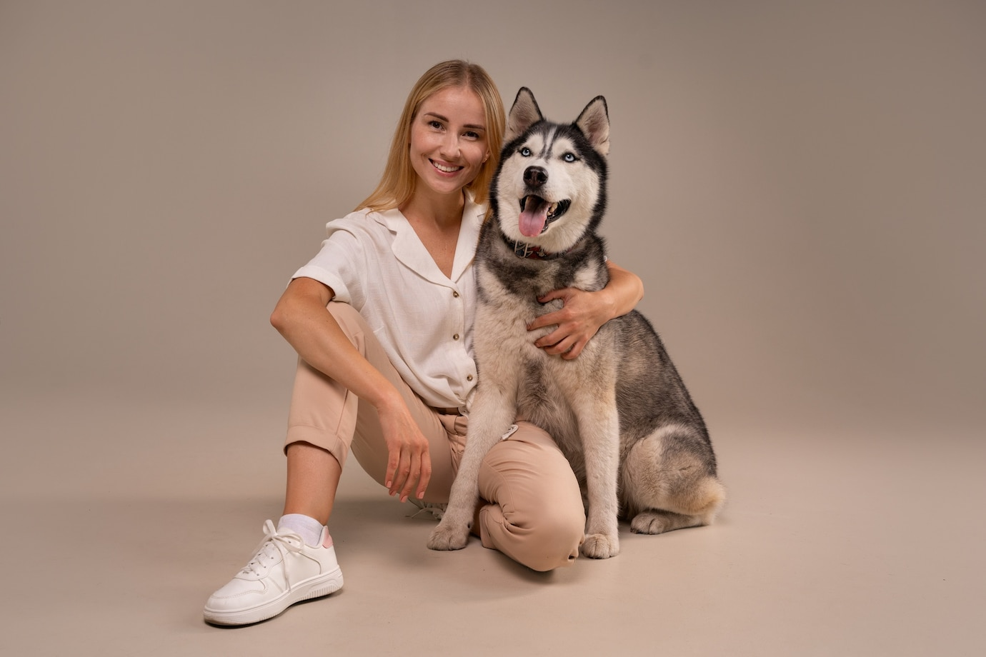 Full shot woman with dog 